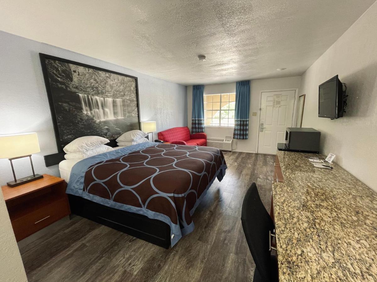 Super 8 By Wyndham - Canton, Texas Eksteriør bilde