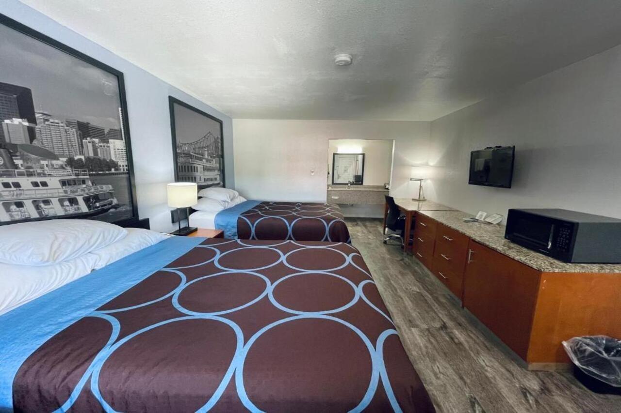 Super 8 By Wyndham - Canton, Texas Eksteriør bilde